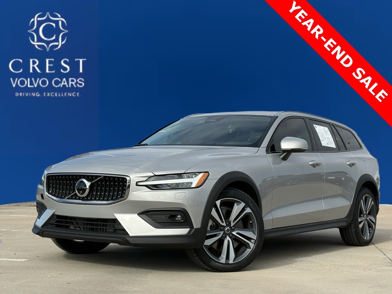 2025 Volvo V60 Cross Country Plus's photo