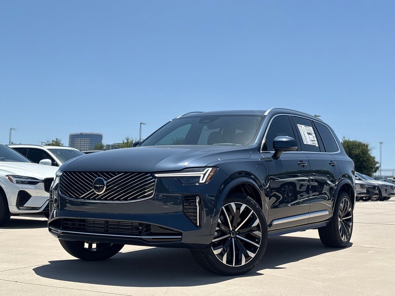 New 2026 Volvo XC90 plug-in hybrid T8 Ultra 7-Seater