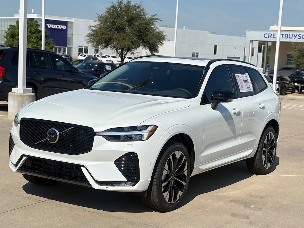 New 2026 Volvo XC60 B5 Plus SUV