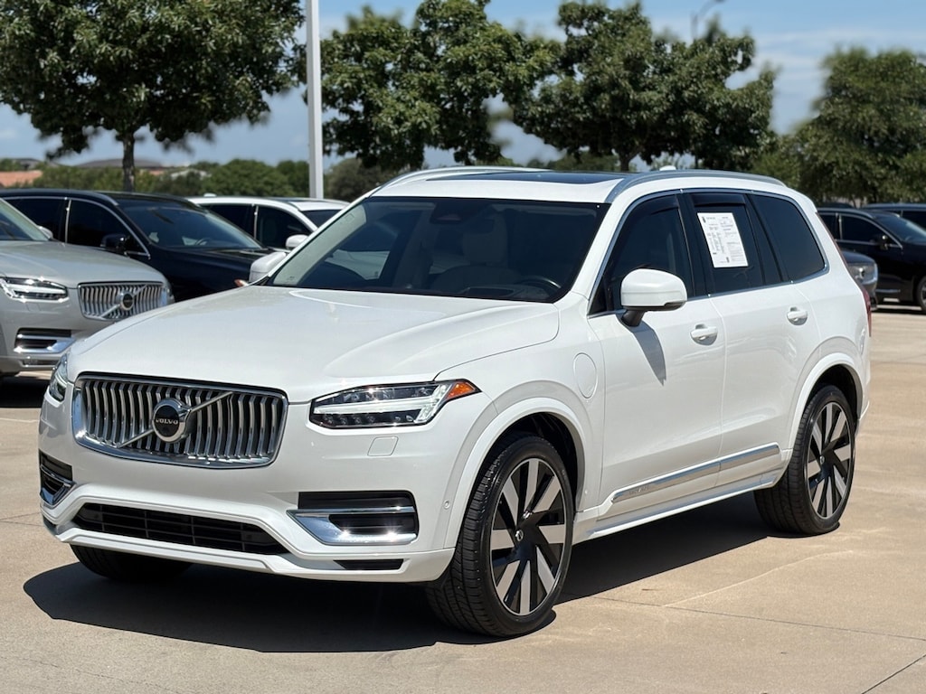Certified 2023 Volvo XC90 Recharge Plug-In Hybrid Ultimate SUV