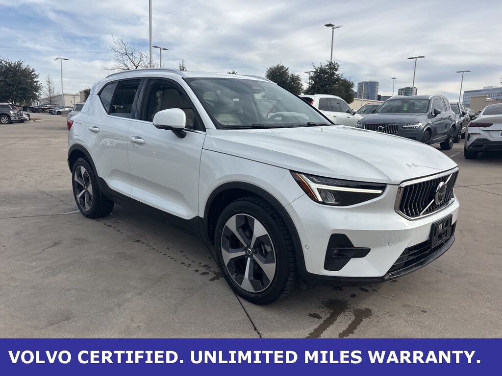 Certified 2023 Volvo XC40 B5 Plus Bright Theme SUV