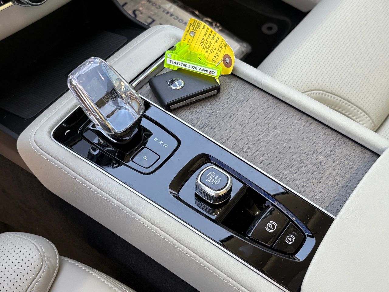 2026 Volvo XC90 Ultra - Photo 13