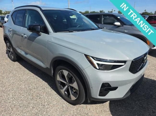 2026 Volvo XC40 B5 Plus SUV