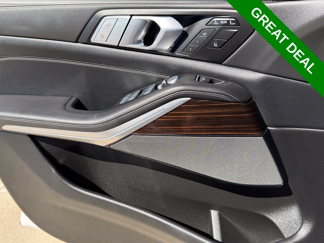 2026 BMW X7 40i - Photo 32