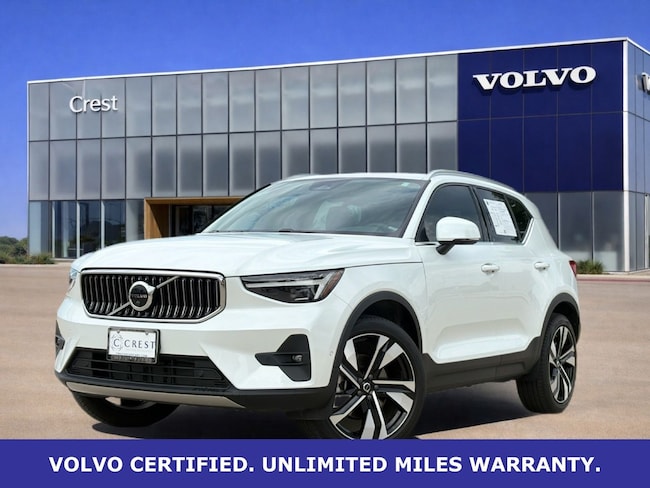 2023 Volvo XC40 B5 Ultimate Bright AWD's photo