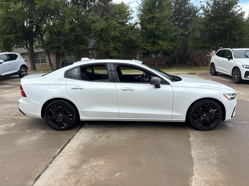 Certified 2024 Volvo S60 Recharge Plug-In Hybrid Ultimate Sedan