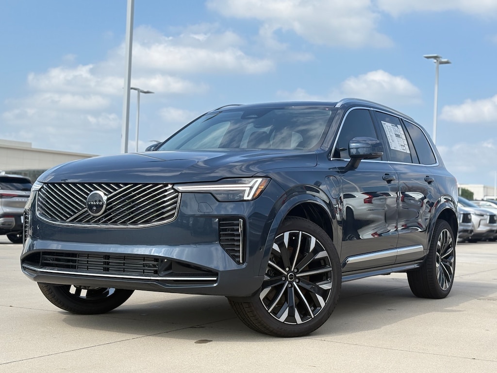 New 2025 Volvo XC90 plug-in hybrid T8 (2025.5) Plus 7-Seater SUV