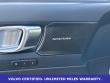 2024 Volvo XC40 B5 Plus Bright Theme SUV