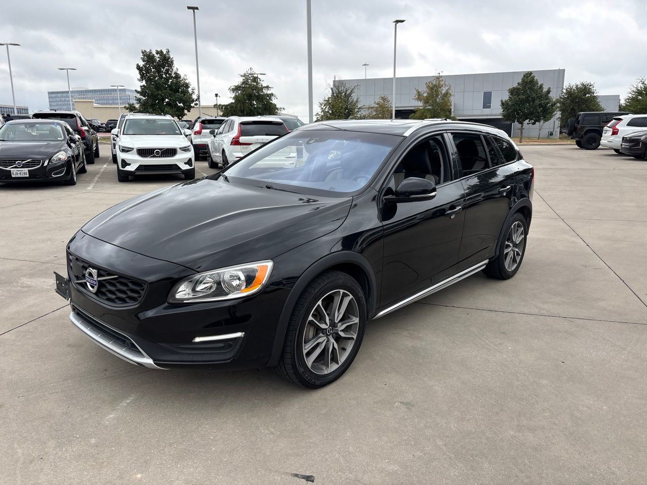 Used 2017 Volvo V60 Cross Country T5