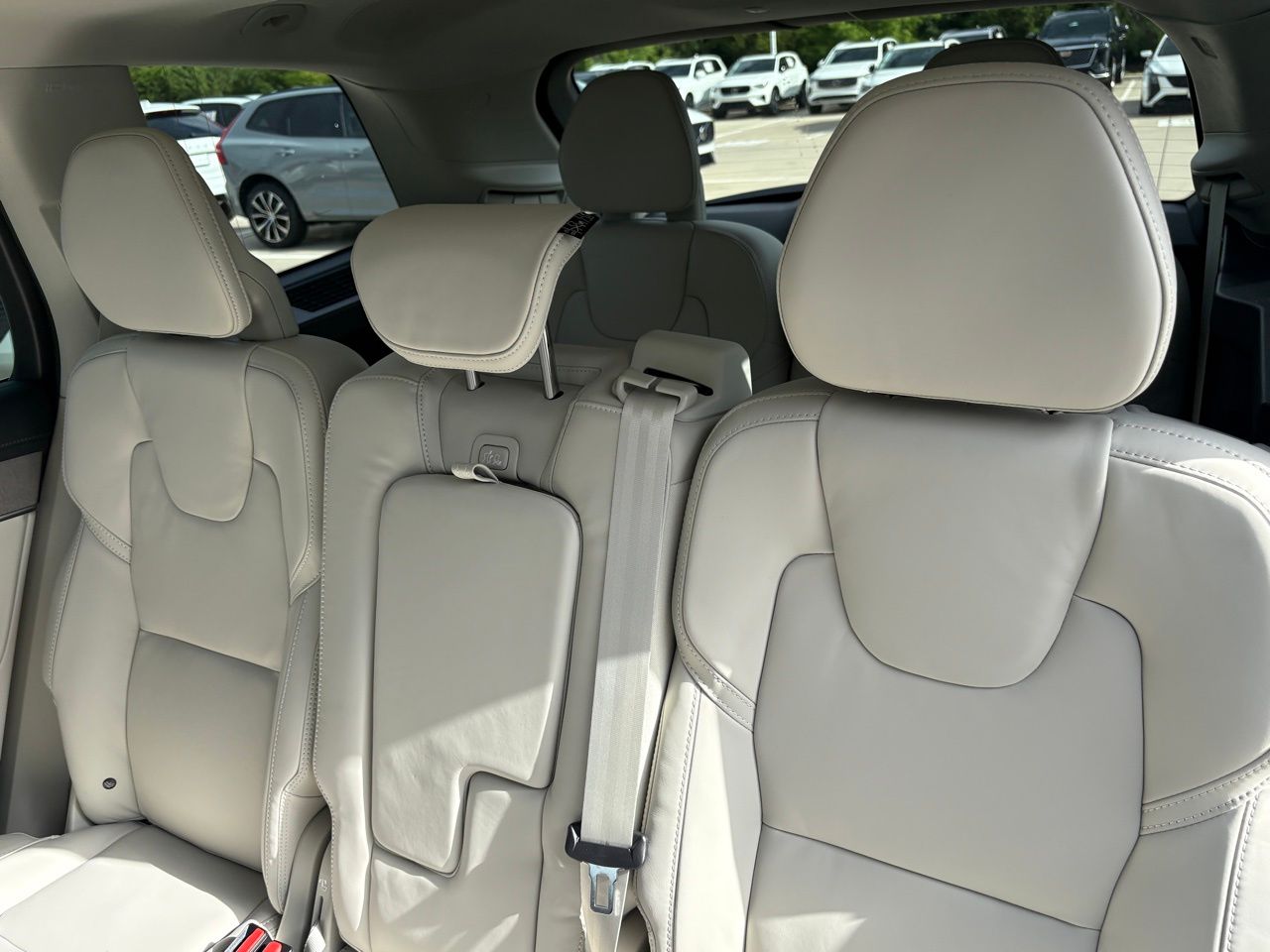 2026 Volvo XC90 Ultra - Photo 21