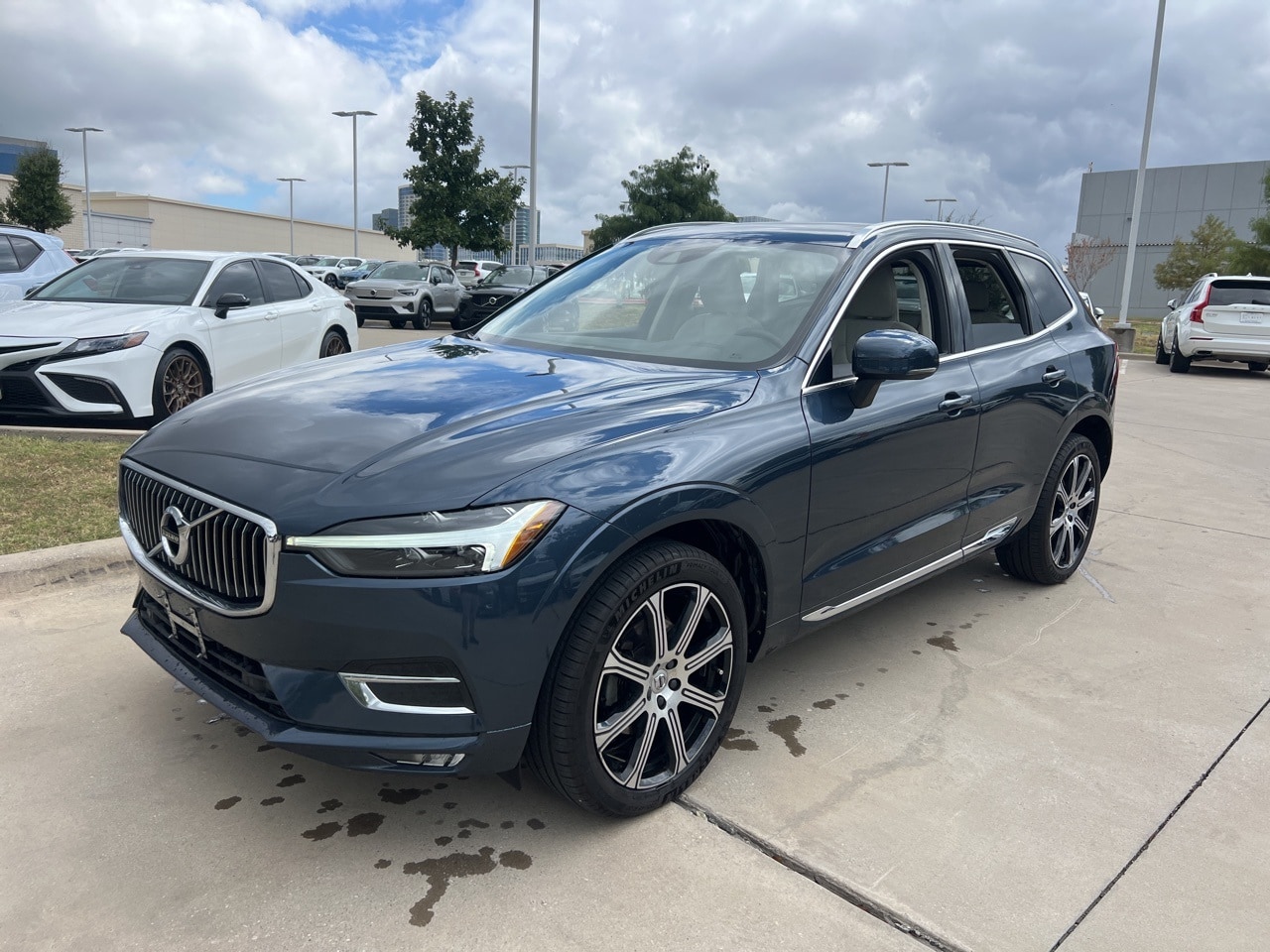 Used 2021 Volvo XC60 Inscription with VIN YV4102DL0M1760396 for sale in Frisco, TX