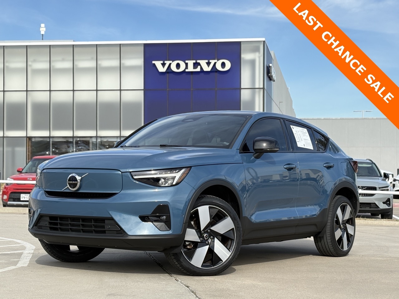 Used 2023 Volvo C40 Plus with VIN YV4ED3GL3P2038992 for sale in Frisco, TX