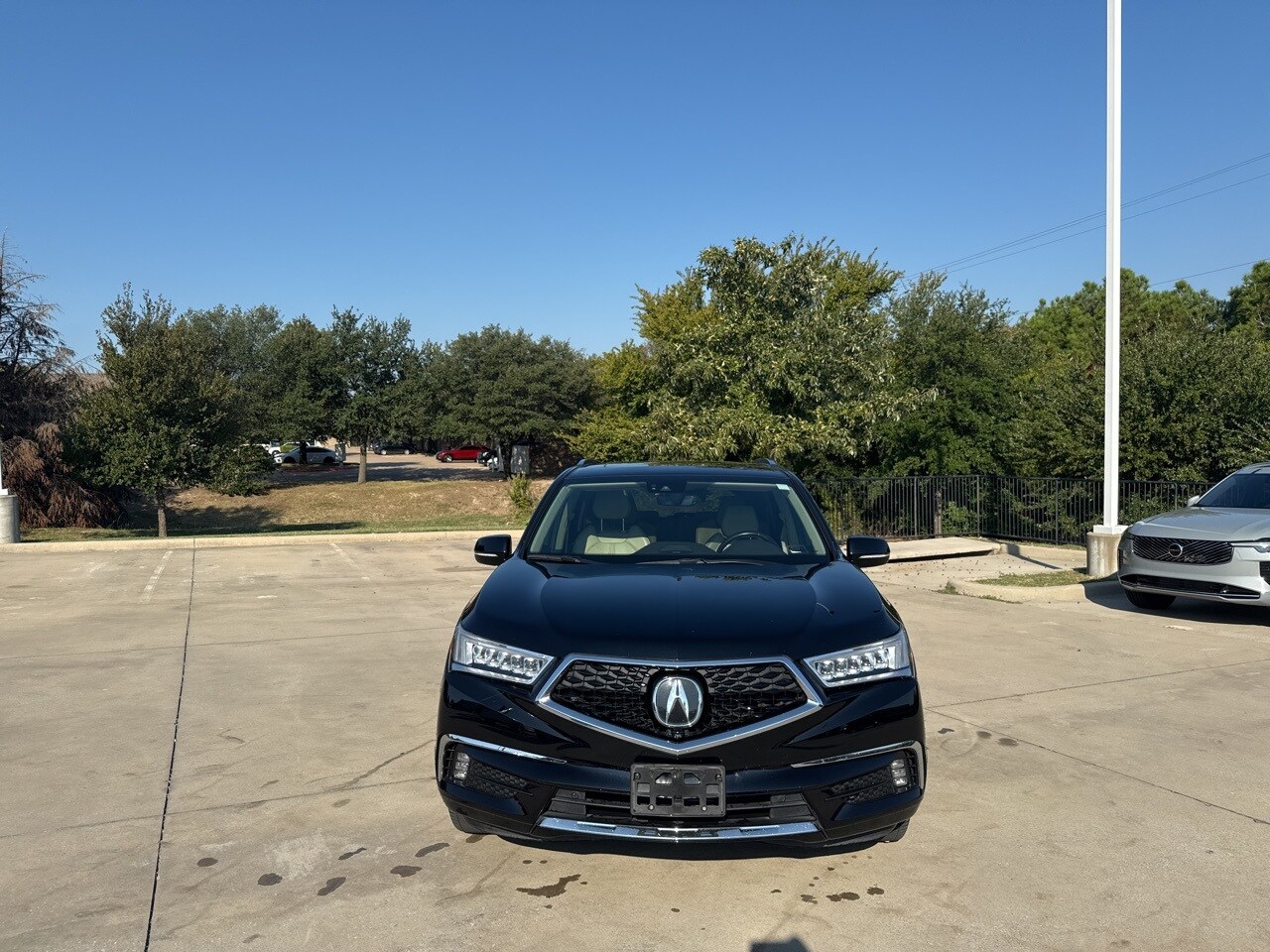 2019 Acura MDX SH-AWD Advance photo 2