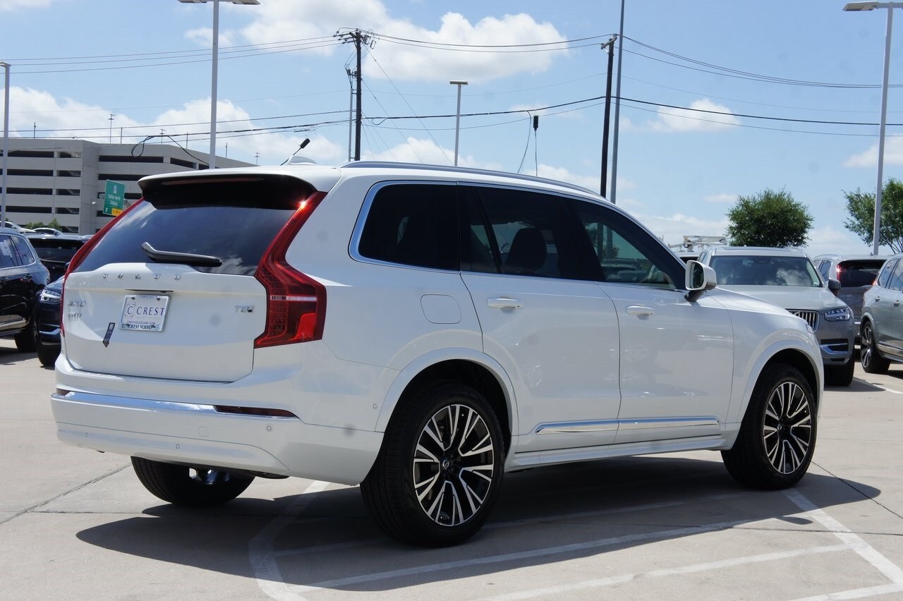 2025 Volvo XC90 T8 Plus photo 4