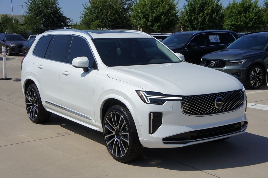 New 2026 Volvo XC90 B6 Plus 7-Seater SUV