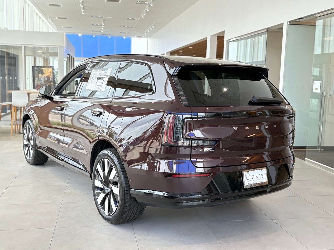2025 Volvo EX90 Twin Motor Plus photo 2