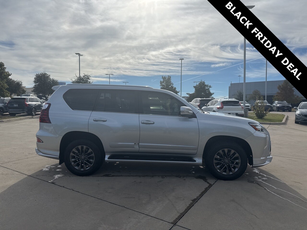 2019 Lexus GX 460 photo 2