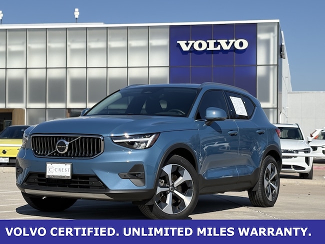 2025 Volvo XC40 B5 Plus Bright Theme SUV