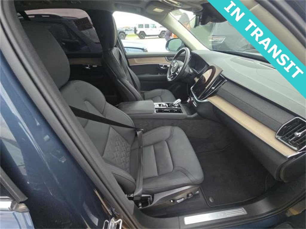 Certified 2025 Volvo XC90 B6 Plus 7-Seater SUV