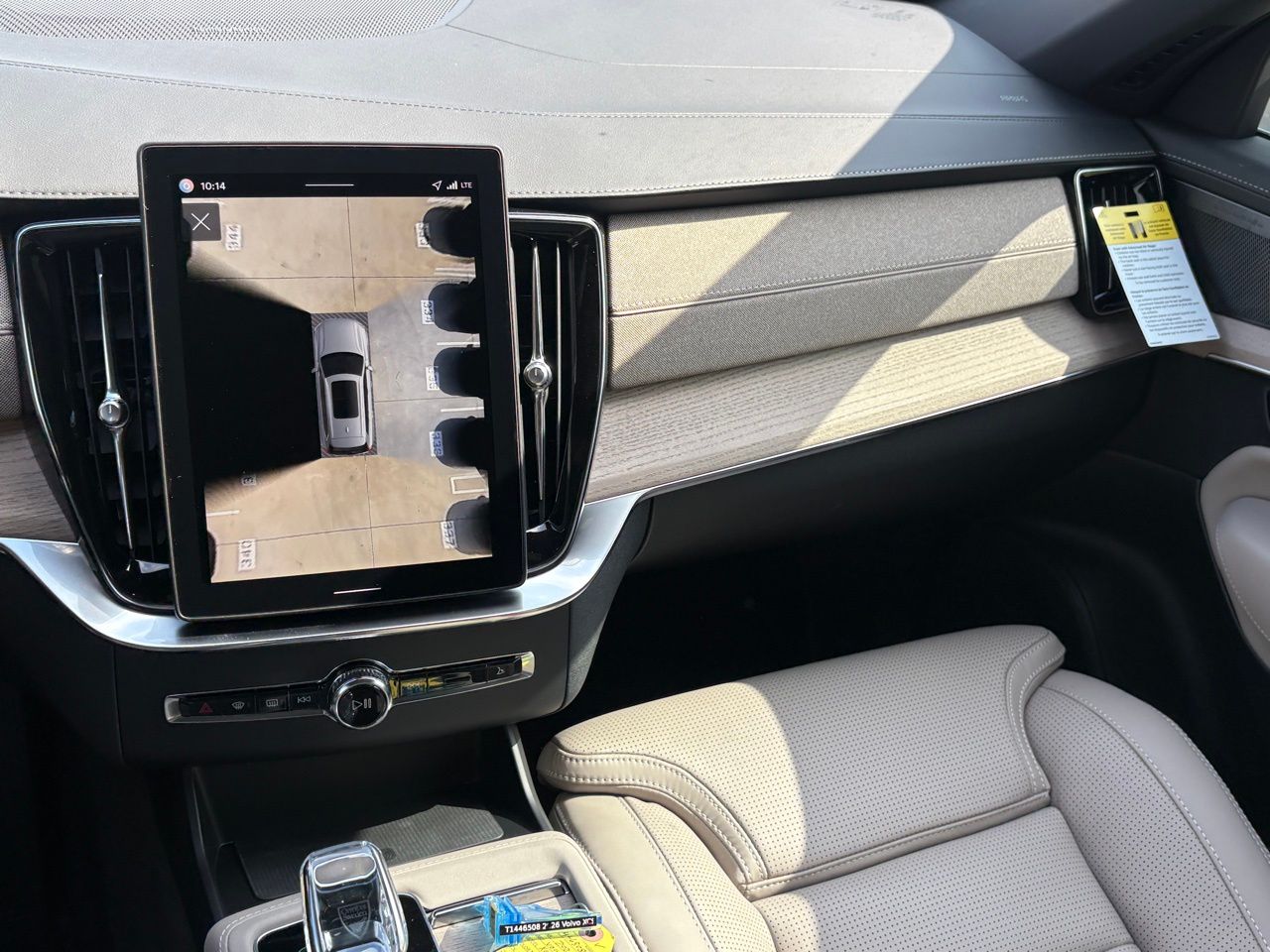 2026 Volvo XC90 Ultra - Photo 10