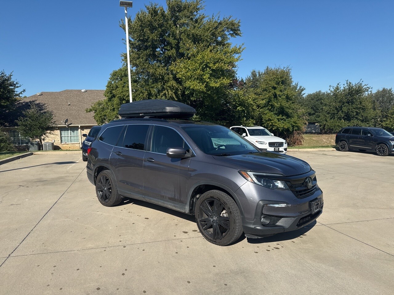 2021 Honda Pilot Special Edition photo 2