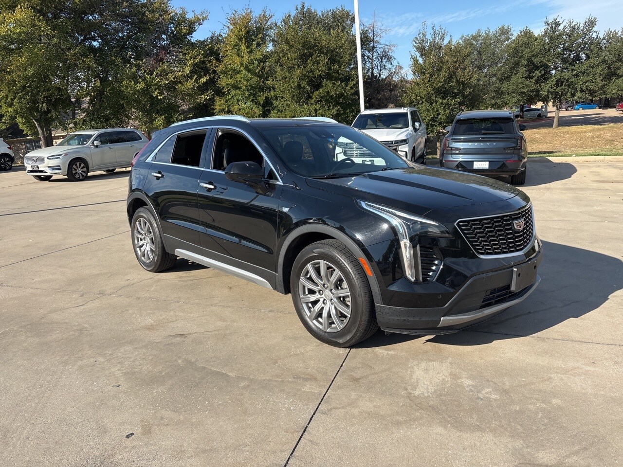 2020 Cadillac XT4 Premium Luxury photo 2