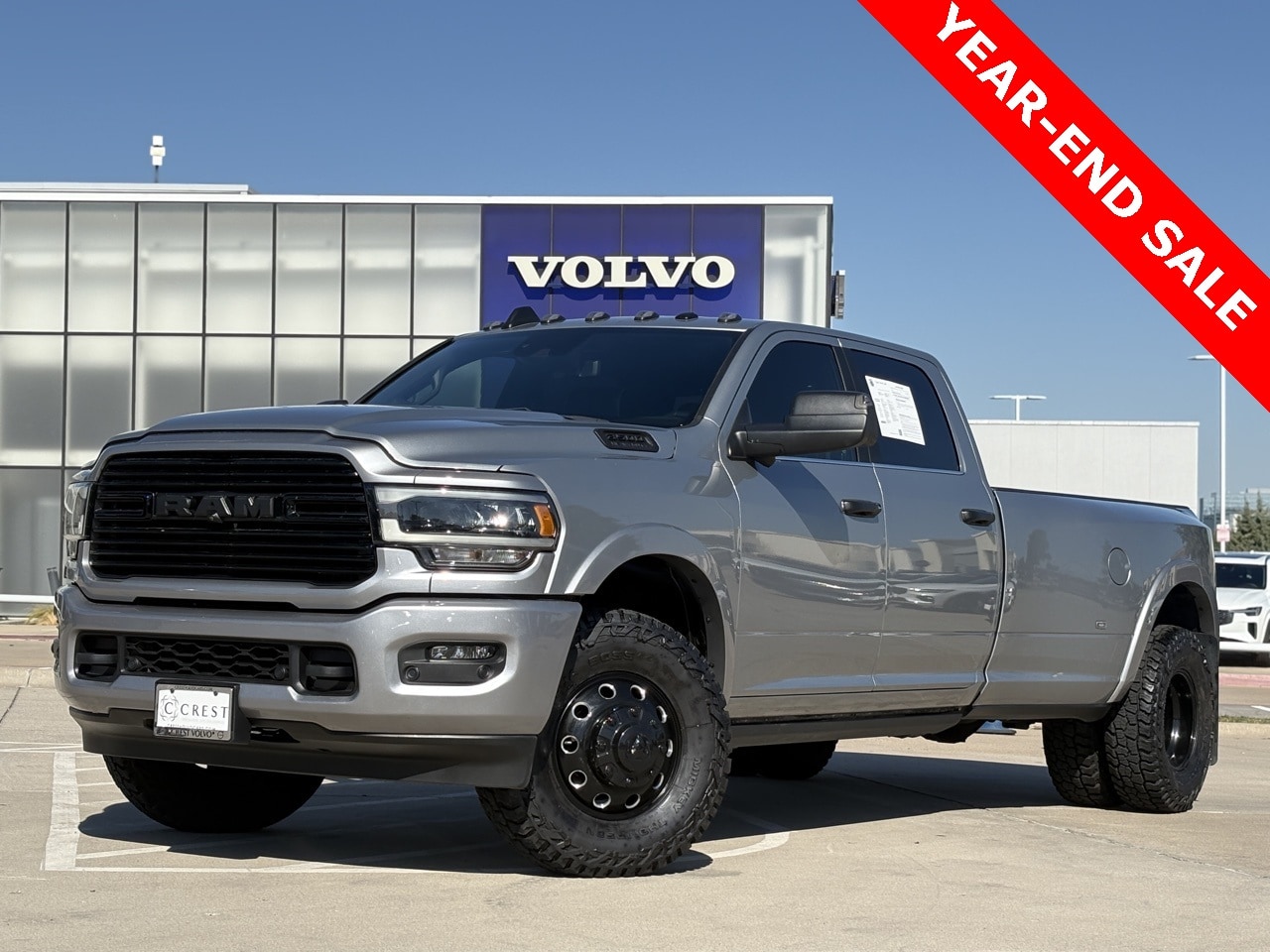 RAM 3500 Laramie Crew Cab LB DRW 4WD