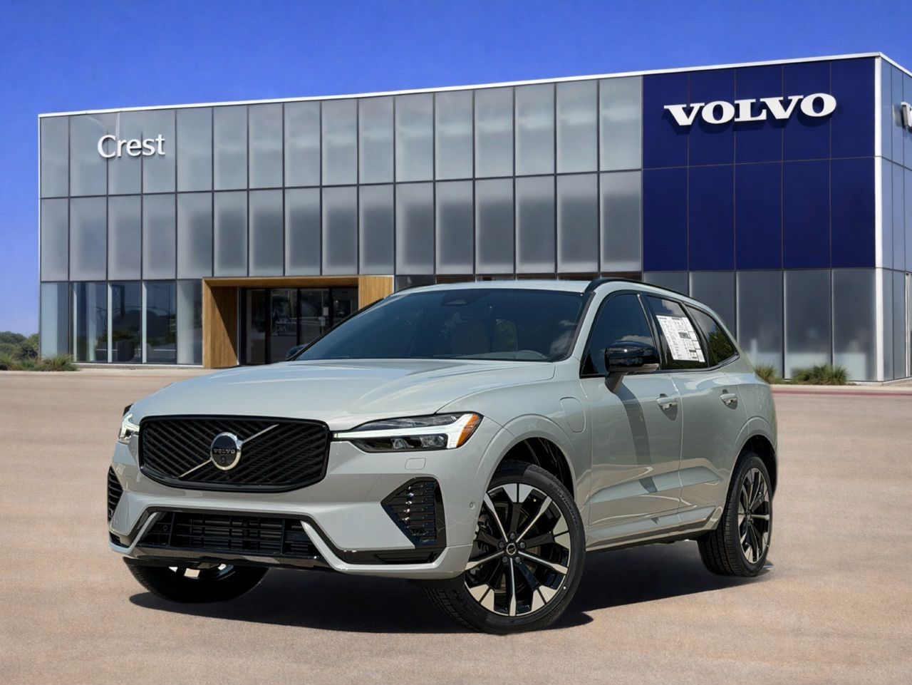 New 2026 Volvo XC60 plug-in hybrid T8 Plus