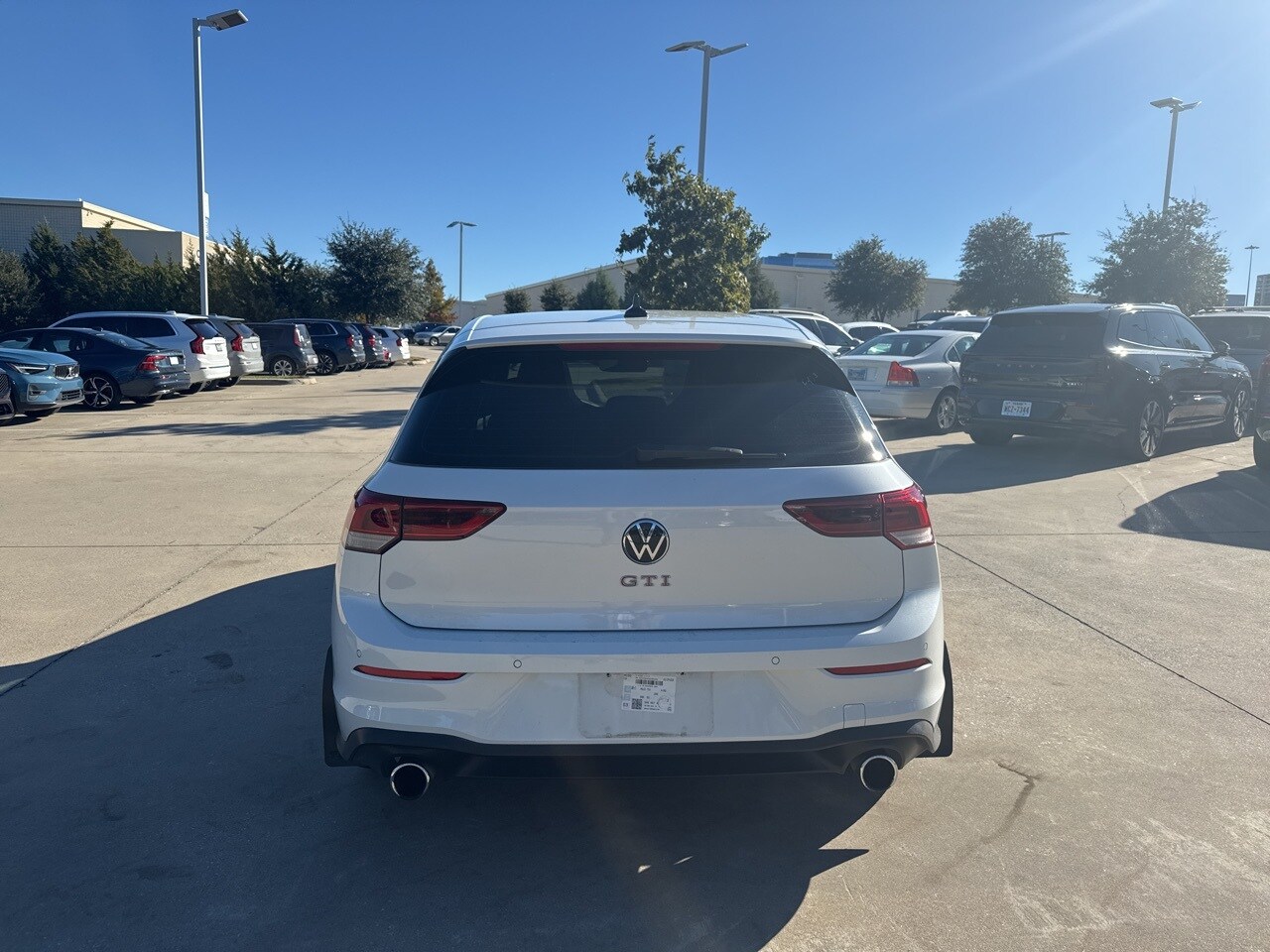 2024 Volkswagen Golf GTI Autobahn photo 2