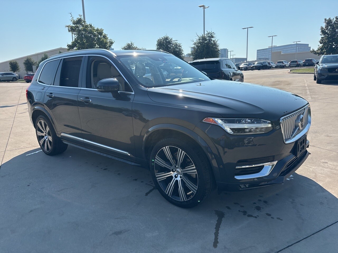 2022 Volvo XC90 T6 Inscription photo 2