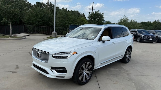 2025 Volvo XC90 T8 Recharge Ultra Bright 4WD's photo