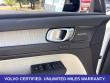2025 Volvo XC40 B5 Plus Dark Theme SUV