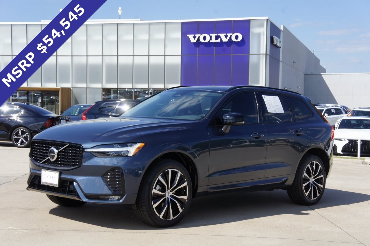 2025 Volvo XC60 B5 Plus photo 2