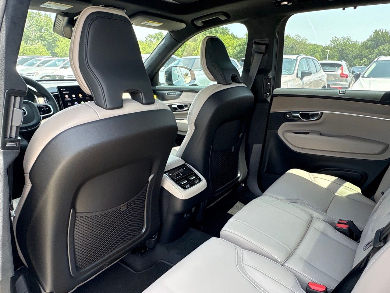 2026 Volvo XC90 Ultra - Photo 21