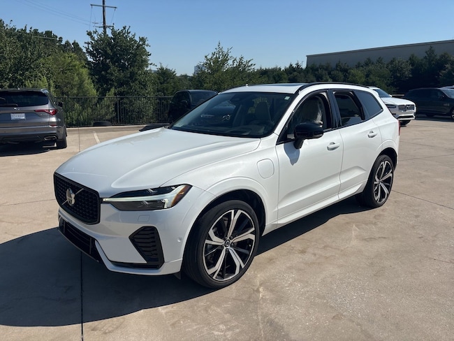 2024 Volvo XC60 Recharge Plug-In Hybrid Ultimate SUV