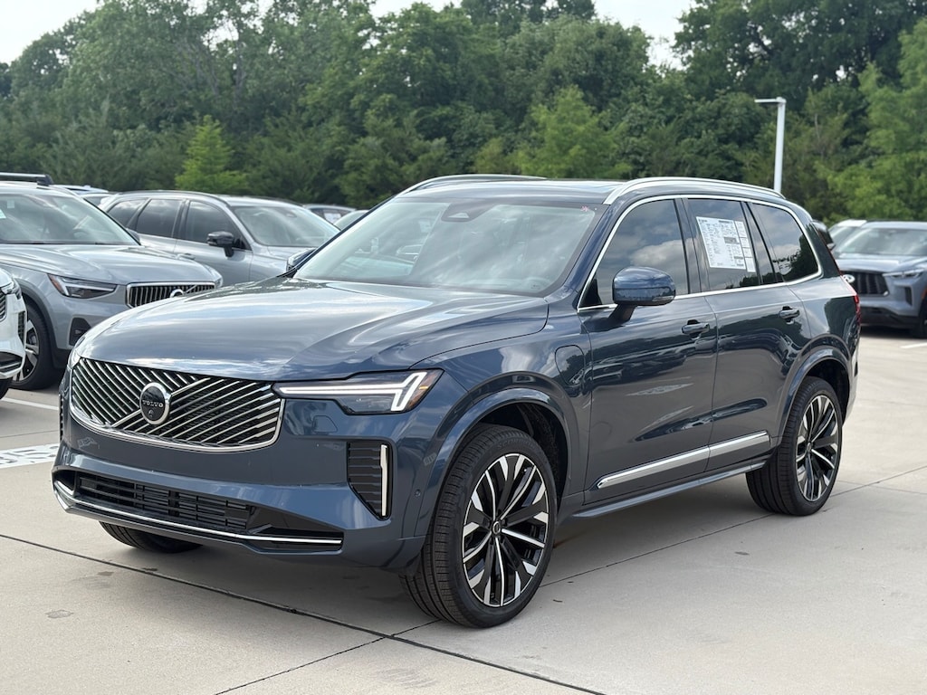 New 2025 Volvo XC90 plug-in hybrid T8 (2025.5) Ultra 7-Seater SUV