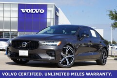 2025 Volvo S60 B5 AWD Sedan