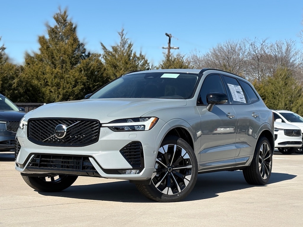 New 2026 Volvo XC60 B5 Plus SUV