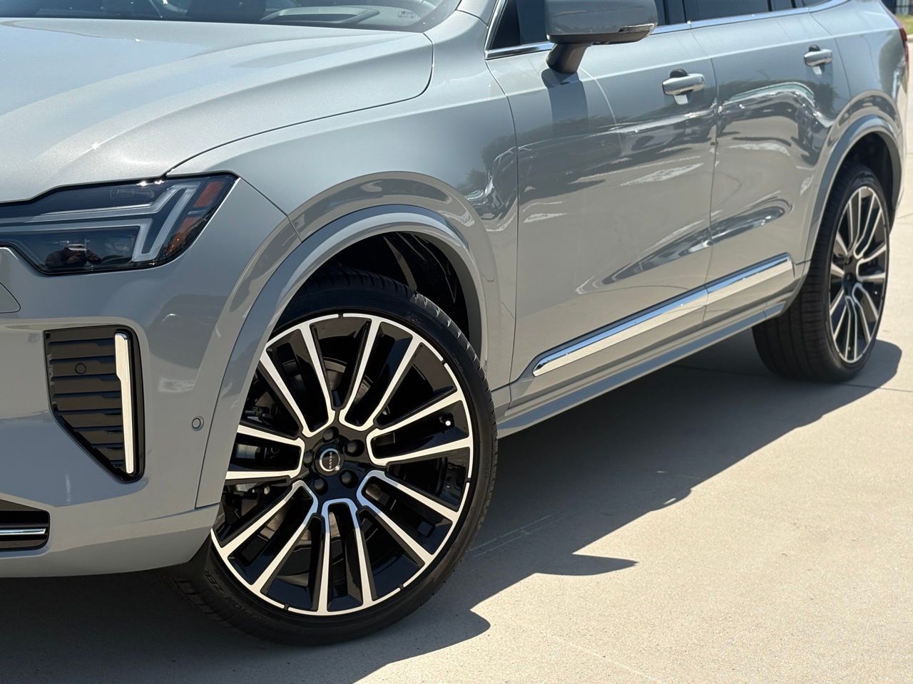 2026 Volvo XC90 Ultra - Photo 6