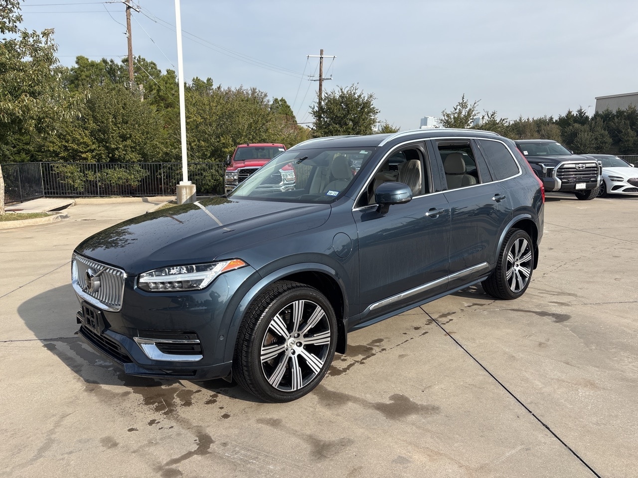 Volvo XC90 T8 Recharge Inscription 7-Passenger eAWD