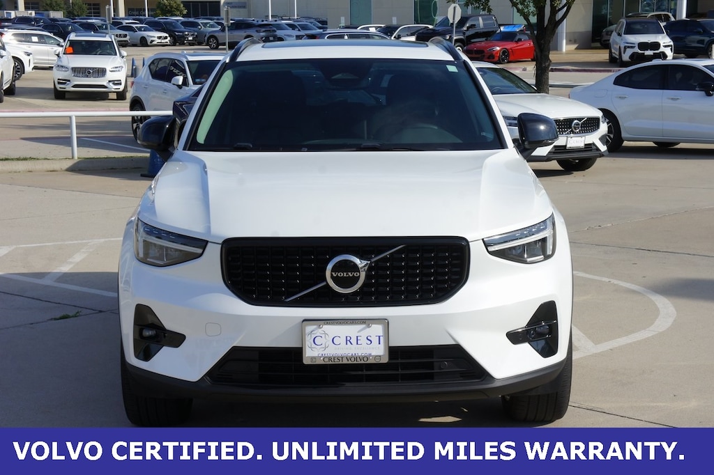 Certified 2023 Volvo XC40 B5 Plus Dark Theme SUV