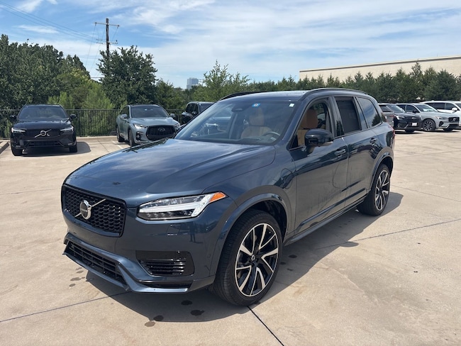 2023 Volvo XC90's photo