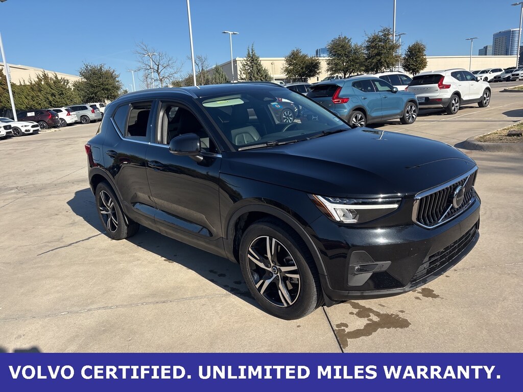 Certified 2023 Volvo XC40 B5 Plus Bright Theme SUV