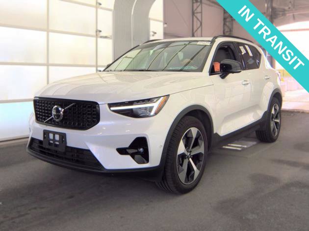 2026 Volvo XC40