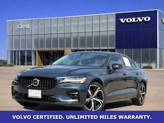 2024 Volvo S60 B5 Plus Dark Theme Sedan