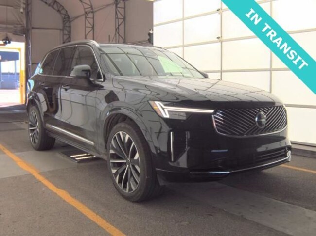 2025 Volvo XC90's photo