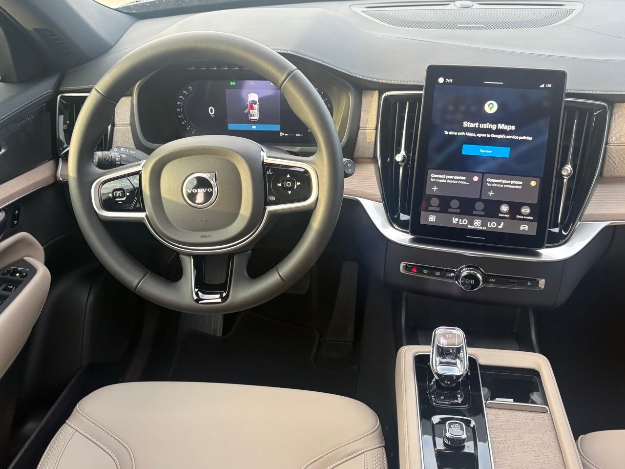 2026 Volvo XC90 Plus - Photo 11