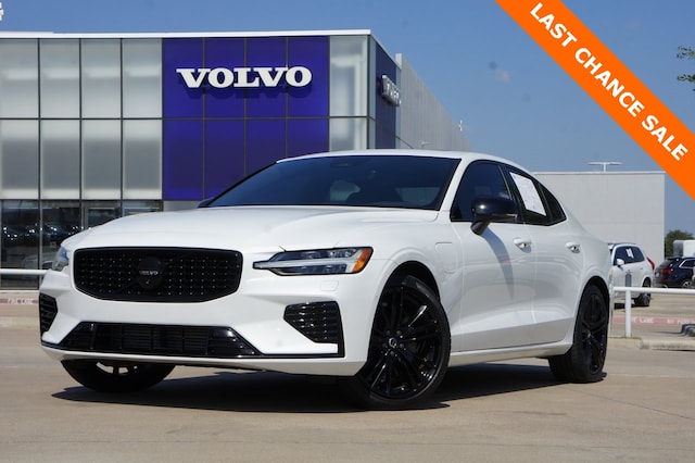 2024 Volvo S60 Recharge Plug-In Hybrid T8 Plus Black Edition Sedan