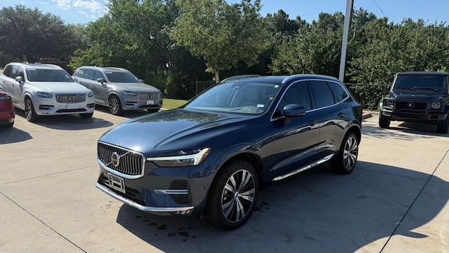 2023 Volvo XC60 B5 Plus Bright Theme FWD's photo