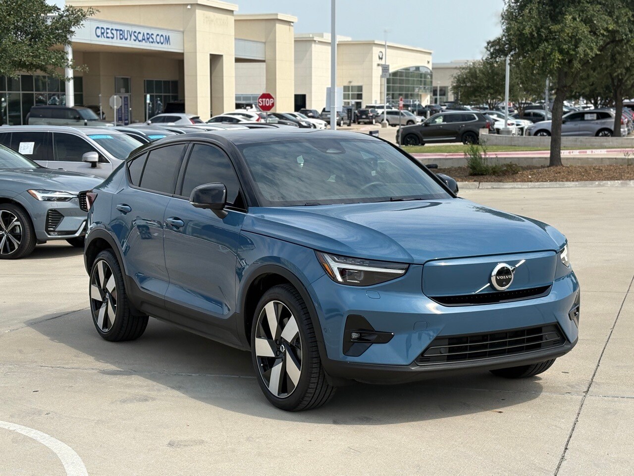 2022 Volvo C40 Recharge photo 3